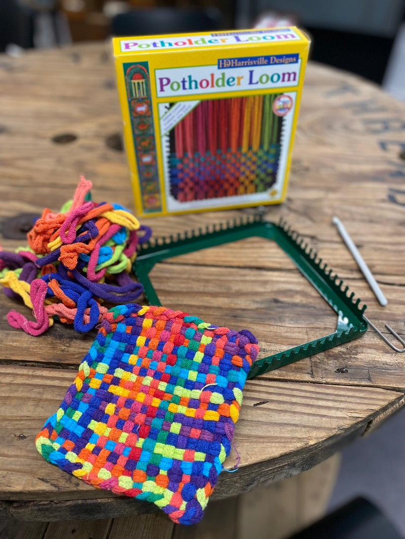 Beginning/ Intermediate Potholder Making - Kids