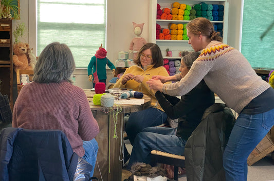 Nighttime Knitting Clinic 5/1, 6-8pm